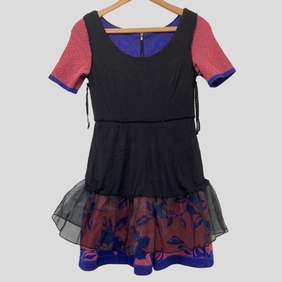 HD in Paris Retro Blushed Blooms Skater Dress Women’s XSP Whimsical - Picture 3 of 13